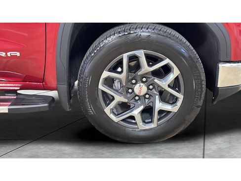 Used 2024 GMC Sierra 1500 SLT w/ SLT Premium Plus Package AWD/4WD image 20