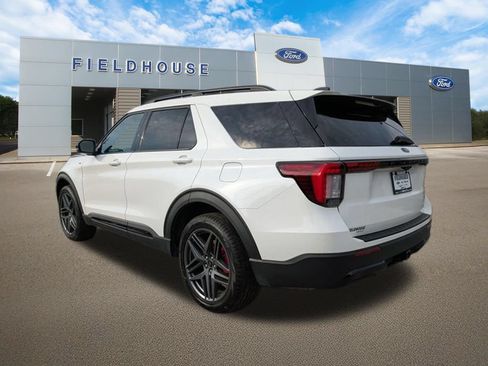 Used 2025 Ford Explorer ST-Line w/ ST-Line Street Pack AWD/4WD image 21