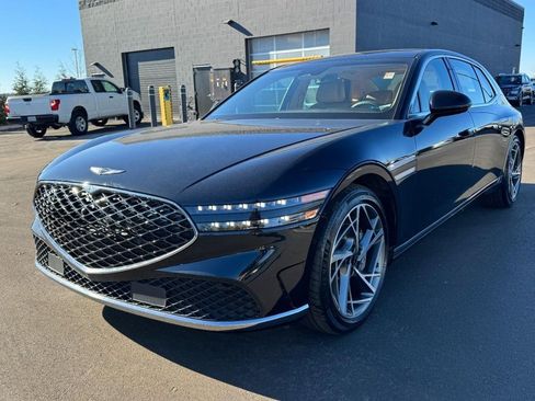 Certified 2023 Genesis G90 3.5T image 8