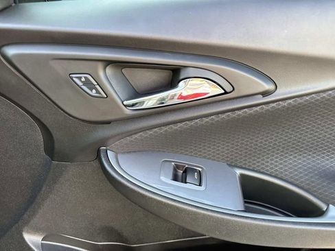 Used 2024 Chevrolet Malibu LT image 31