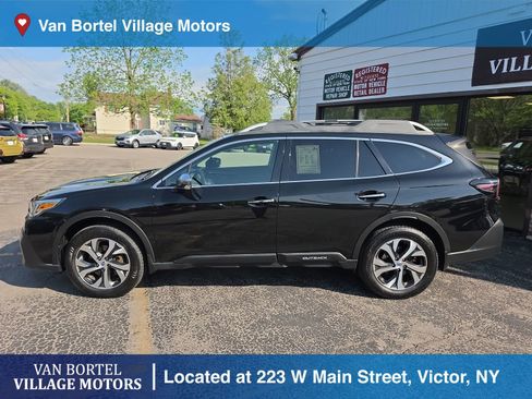 Used 2020 Subaru Outback Touring XT AWD/4WD image 9