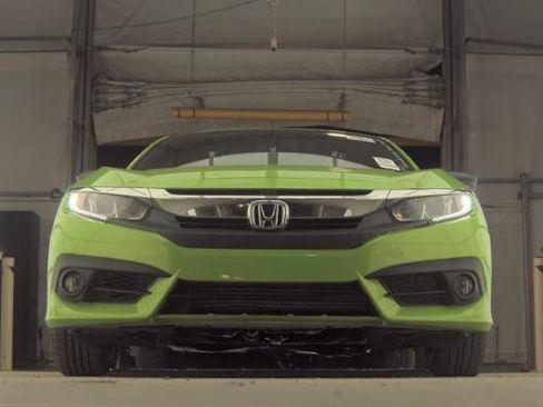 Used 2017 Honda Civic EX-T image 3