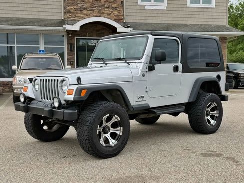 Used 2004 Jeep Wrangler 4WD image 7