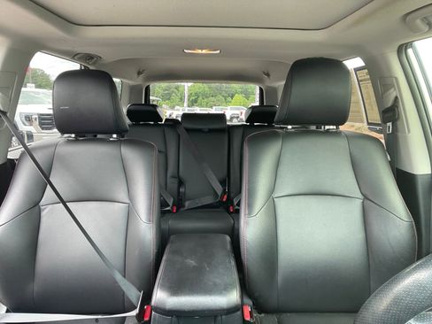 Used 2016 Toyota 4Runner Trail Premium AWD/4WD image 30