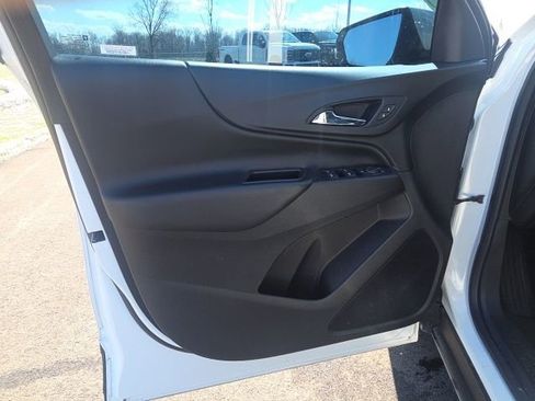 Used 2019 Chevrolet Equinox LT image 25