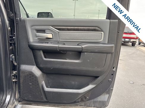 Used 2021 RAM 3500 Big Horn w/ Level B Equipment Group image 12