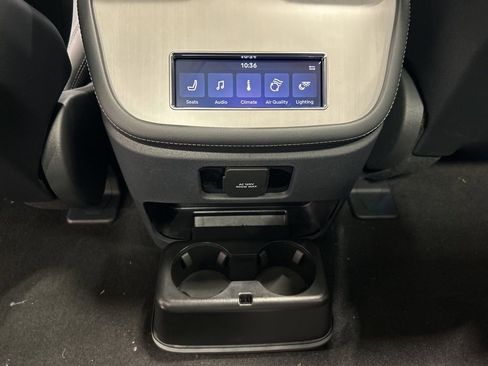 New 2026 Lincoln Navigator Reserve AWD/4WD image 29