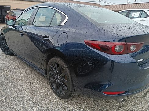 Used 2024 MAZDA MAZDA3 s FWD image 8