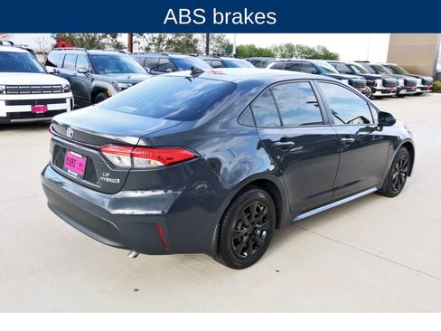 Used 2023 Toyota Corolla LE image 8