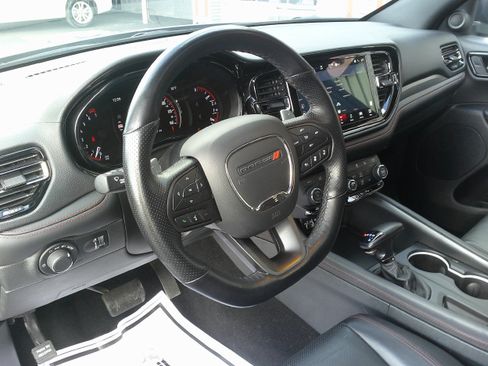 Used 2024 Dodge Durango GT image 17
