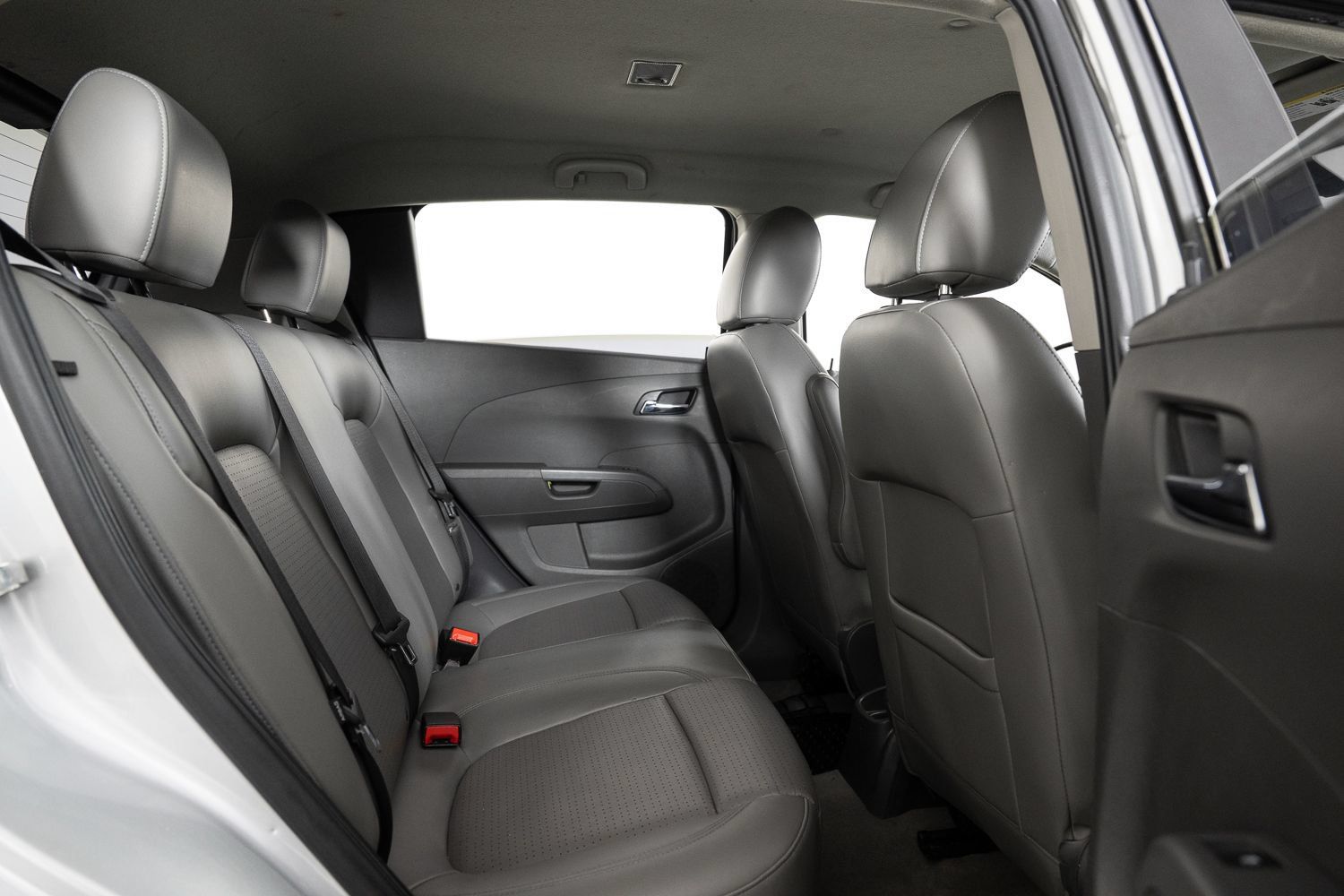 Used 2015 Chevrolet Sonic LTZ FWD image 22