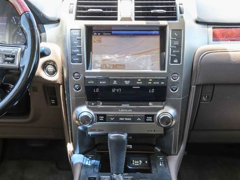 Used 2016 Lexus GX 460 w/ Premium Package AWD/4WD image 19