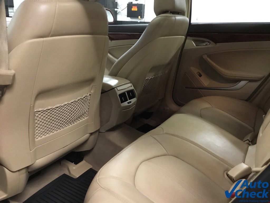 Used 2011 Cadillac CTS Luxury AWD/4WD image 28