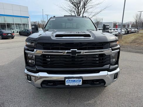 New 2026 Chevrolet Silverado 3500 LT AWD/4WD image 8