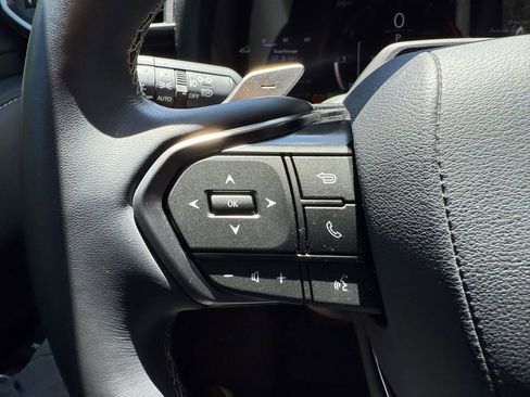 Used 2025 Lexus LX 700h Overtrail w/ Accessory Package (Z1) AWD/4WD image 22