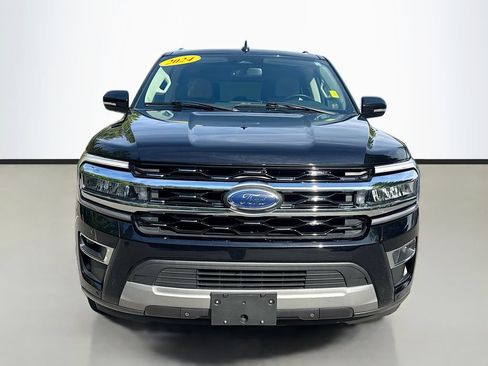 Used 2024 Ford Expedition Max Limited AWD/4WD image 2
