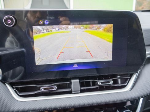 New 2026 Chevrolet Equinox LT image 17