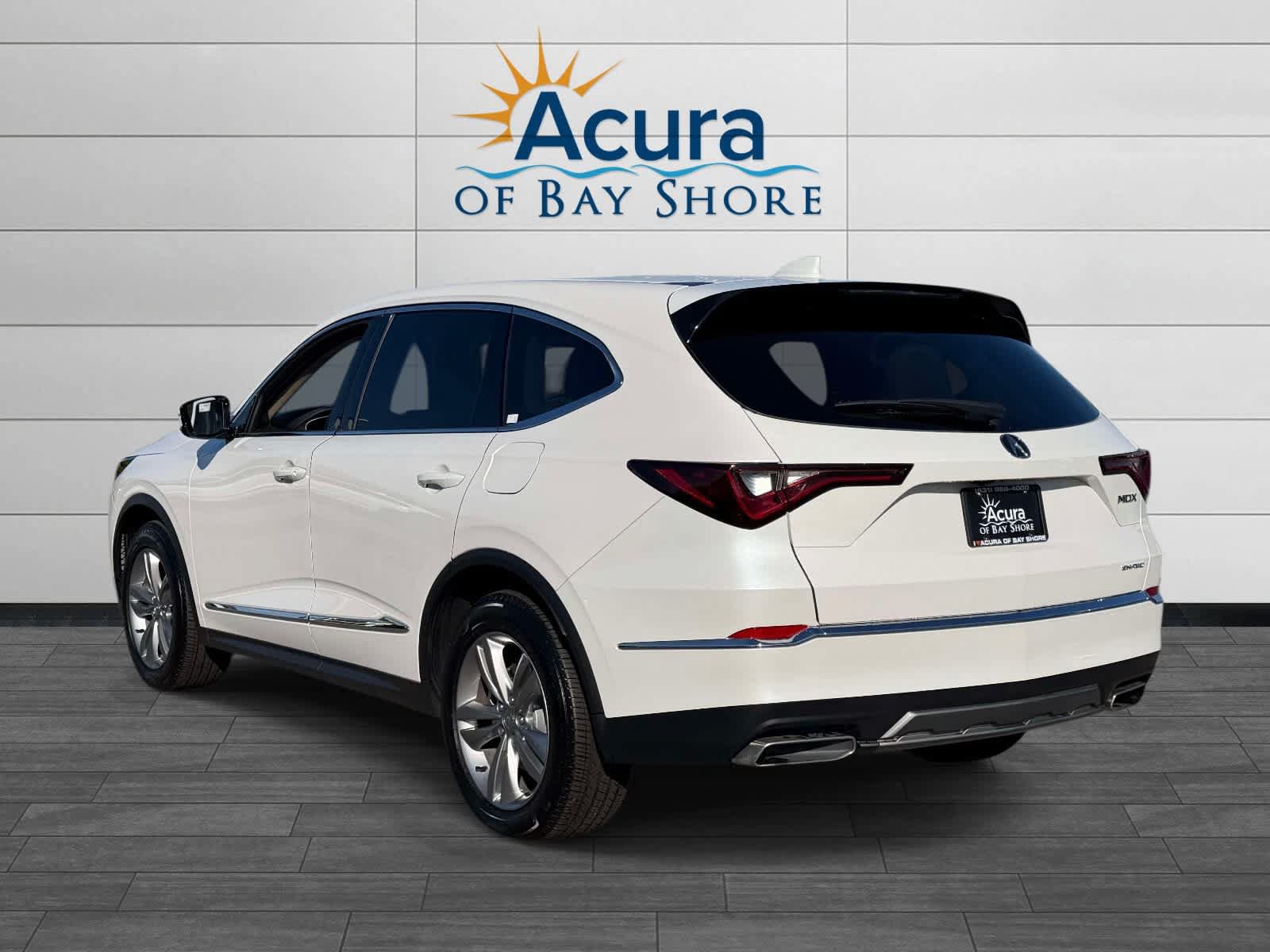 Used 2026 Acura MDX SH-AWD image 4