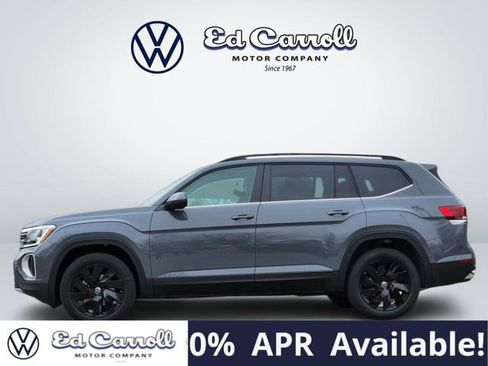 New 2026 Volkswagen Atlas SE image 4