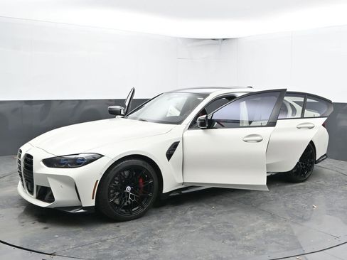 Used 2022 BMW M3 Competition w/ M Carbon Exterior Package image 63