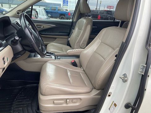 Used 2017 Honda Pilot EX-L image 10