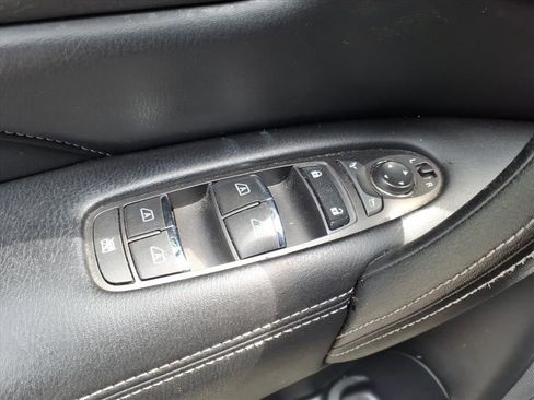 Used 2018 INFINITI QX80 4WD image 23