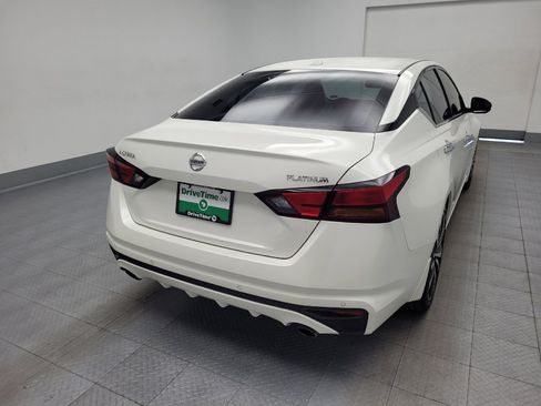 Used 2019 Nissan Altima 2.5 Platinum FWD image 7