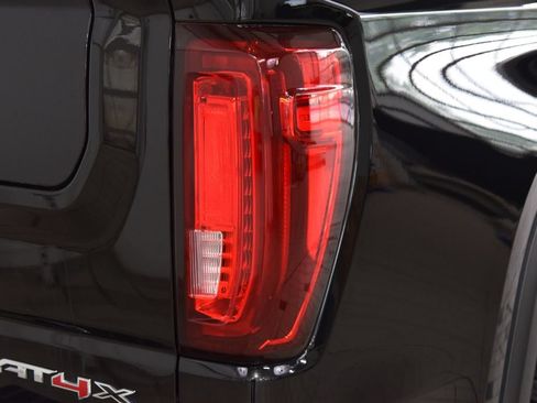 Used 2023 GMC Sierra 1500 AT4X w/ AT4X AEV Edition AWD/4WD image 21