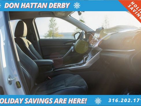 Used 2022 Mitsubishi Eclipse Cross SE image 26