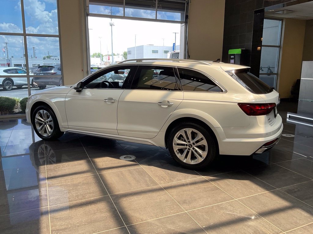 Used 2023 Audi A4 2.0T allroad Premium Plus AWD/4WD image 4