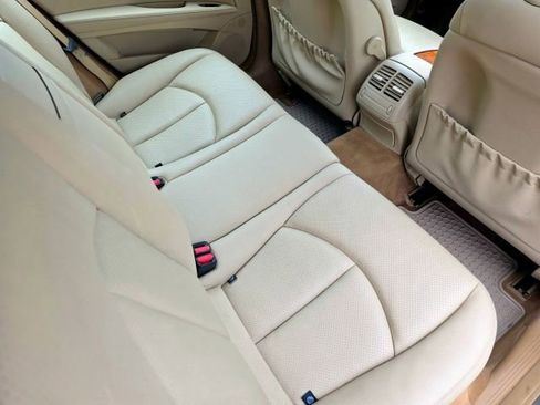 Used 2009 Mercedes-Benz E 350 4MATIC Wagon image 36