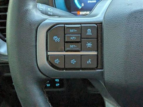 Used 2025 Ford F150 Lariat w/ Equipment Group 502A High image 4