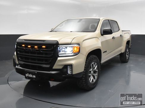 Used 2022 GMC Canyon AT4 w/ Trailering Package image 48
