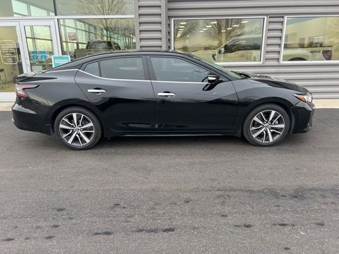 Used 2019 Nissan Maxima 3.5 SV w/ Floor Mat Group image 2