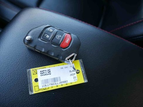 Used 2020 Jeep Gladiator Rubicon image 32