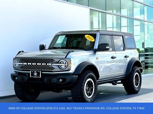Used 2023 Ford Bronco Badlands AWD/4WD image 13