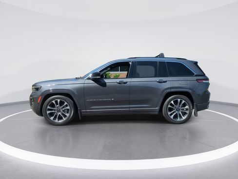 Used 2022 Jeep Grand Cherokee Overland w/ Adv Protech Group III AWD/4WD image 5