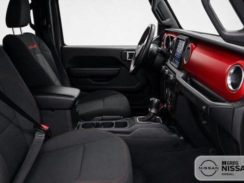 Used 2022 Jeep Wrangler Unlimited Rubicon AWD/4WD image 10