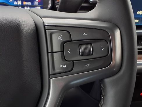 Used 2024 Chevrolet Silverado 1500 LT Trail Boss image 13