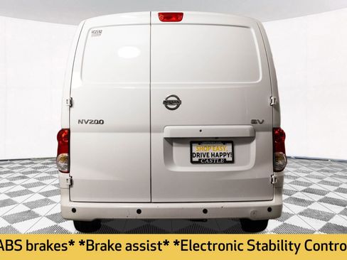 Used 2021 Nissan NV200 SV image 15