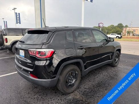 Used 2019 Jeep Compass Sport FWD image 6