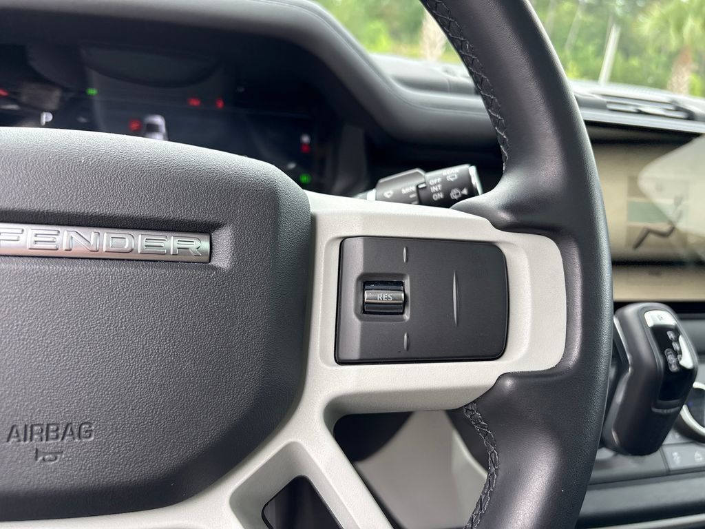 Used 2024 Land Rover Defender 110 SE AWD/4WD image 14