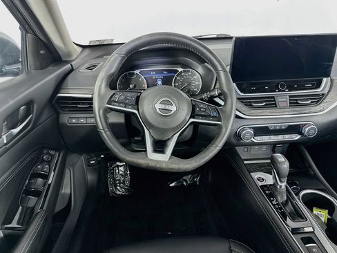 Certified 2023 Nissan Altima 2.5 SL FWD image 32