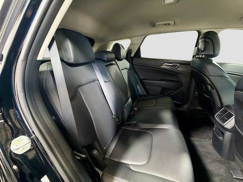 Used 2023 Kia Sportage EX FWD image 28