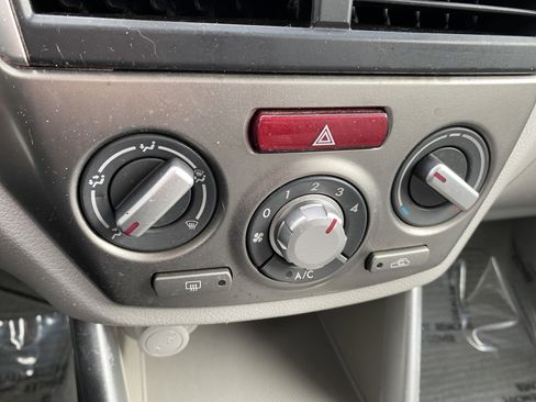 Used 2010 Subaru Forester 2.5X Premium image 30