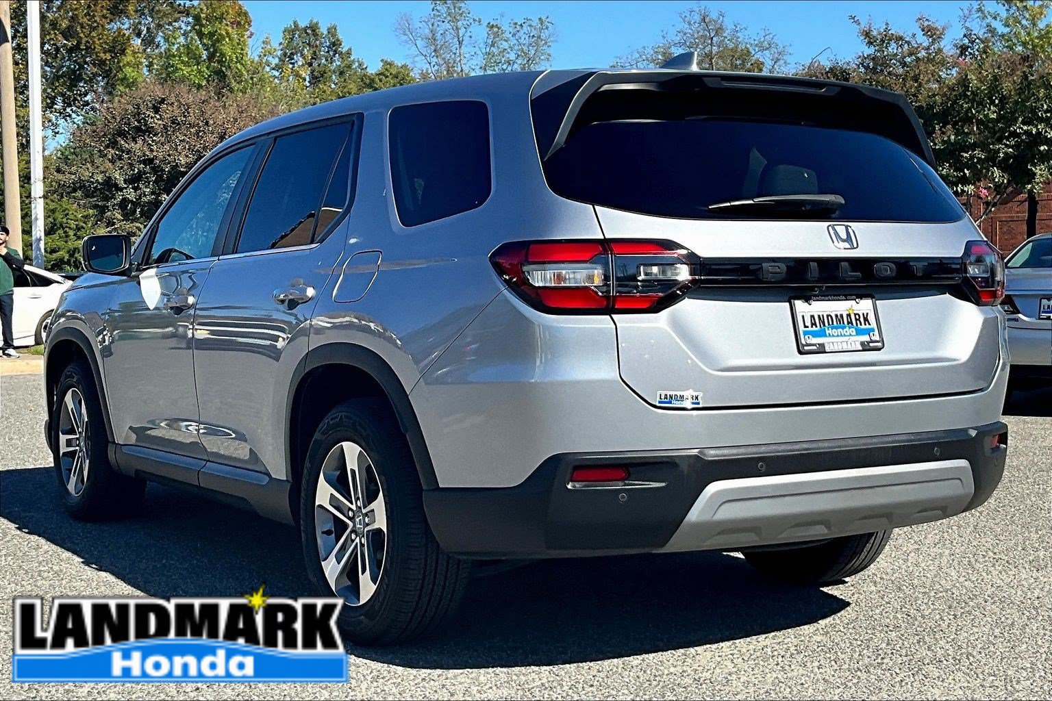 Used 2023 Honda Pilot EX-L image 12