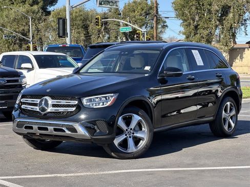Used 2022 Mercedes-Benz GLC 300 GLC 300 image 8