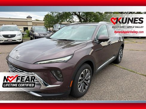 Used 2024 Buick Envision Preferred AWD/4WD image 1