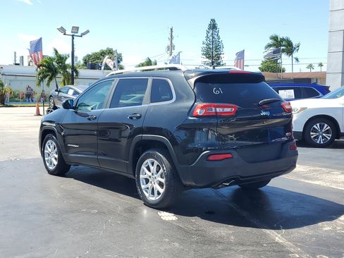 Used 2015 Jeep Cherokee Latitude image 8