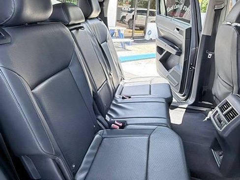 Used 2018 Volkswagen Atlas SE FWD image 14